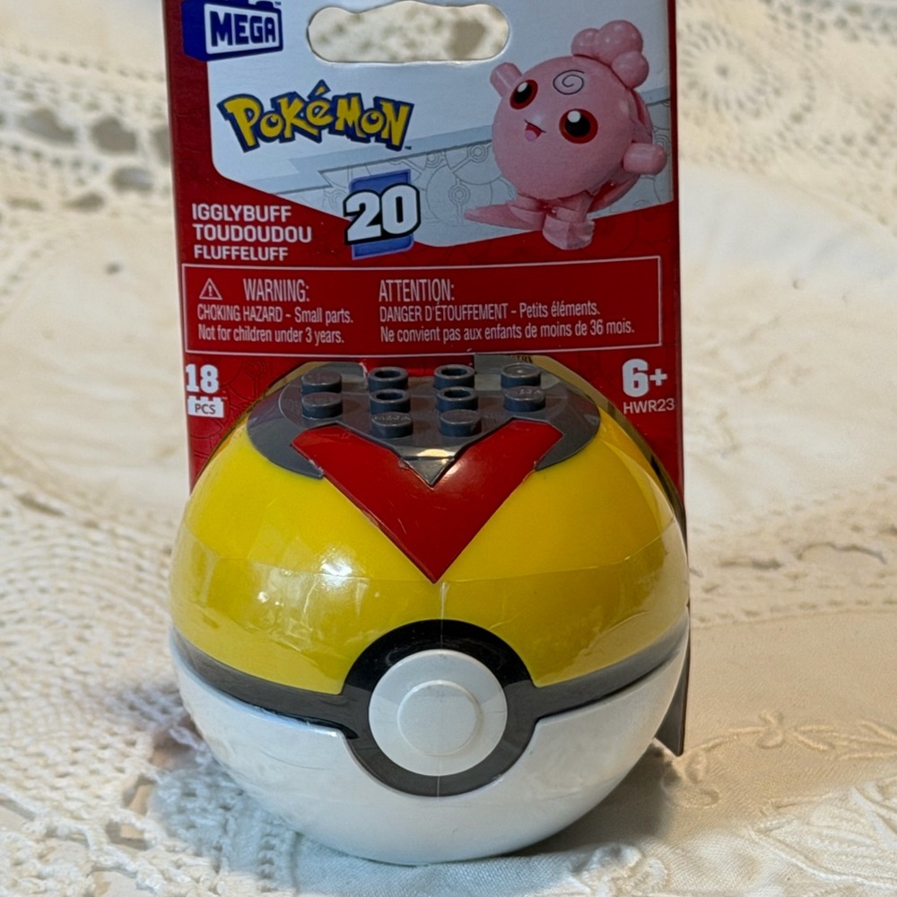 Mega Pokémon Igglybuff Poké Ball Building Set - Yellow and White #2